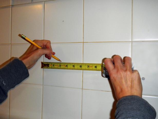 Original-painted-tile-backsplash_measuring-step1_s4x3 Original-painted-tile-backsplash_measuring-step1_s4x3