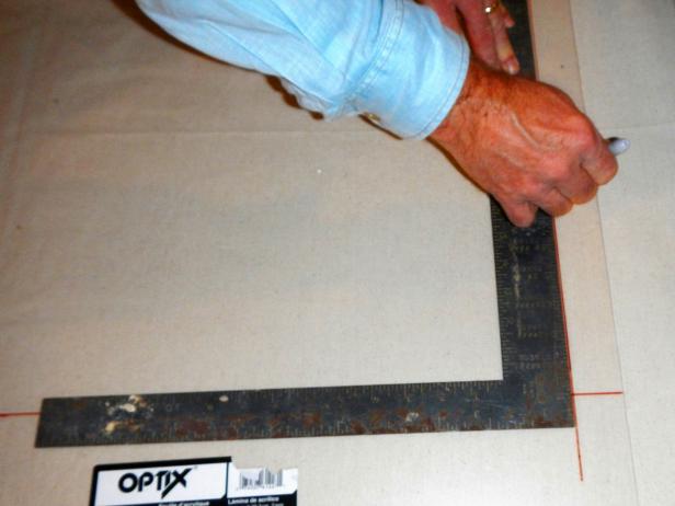 Original-Plexiglas-Backsplash_marking-lines-step3_s4x3 Original-Plexiglas-Backsplash_marking-lines-step3_s4x3