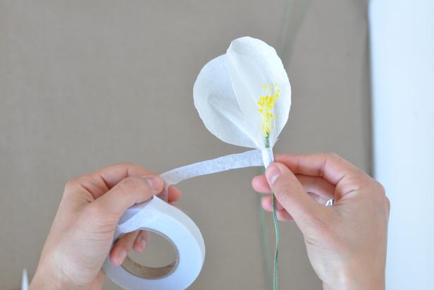 CI-She-n-He-Photography_Magnolia-_Garland-Attach-Pedals CI-She-n-He-Photography_Magnolia-_Garland-Attach-Pedals