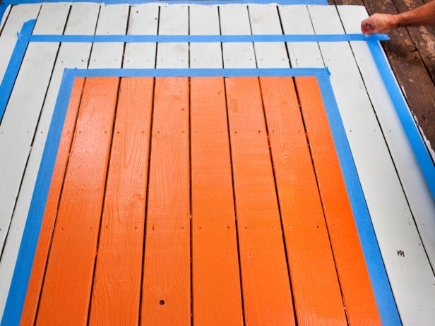 Original_Brian-Patrick-Flynn-deck-with-painted-area-rug-step-5_s4x3 Original_Brian-Patrick-Flynn-deck-with-painted-area-rug-step-5_s4x3