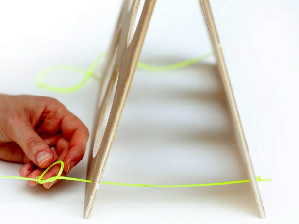 Original-Wine-Rack-Laura-Parke_Knotting-String_s4x3 Original-Wine-Rack-Laura-Parke_Knotting-String_s4x3