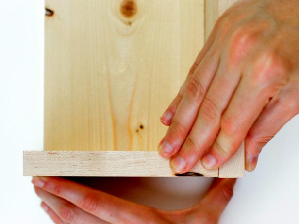Original-Laura-Parke-Herb-Box_Glueing-End-Board_s4x3 Original-Laura-Parke-Herb-Box_Glueing-End-Board_s4x3