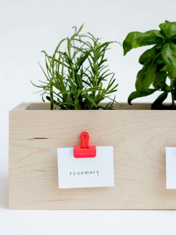 Original-Laura-Parke-Herb-Box_Herb-box-finshed_s3x4 Original-Laura-Parke-Herb-Box_Herb-box-finshed_s3x4