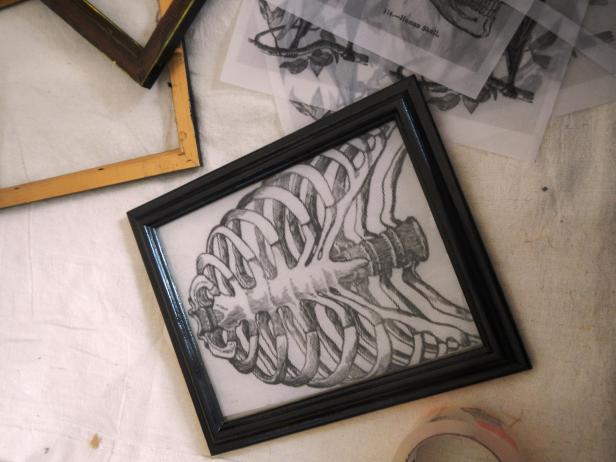 Original-Halloween-Lanterns_drawing-in-frame_s4x3 Original-Halloween-Lanterns_drawing-in-frame_s4x3