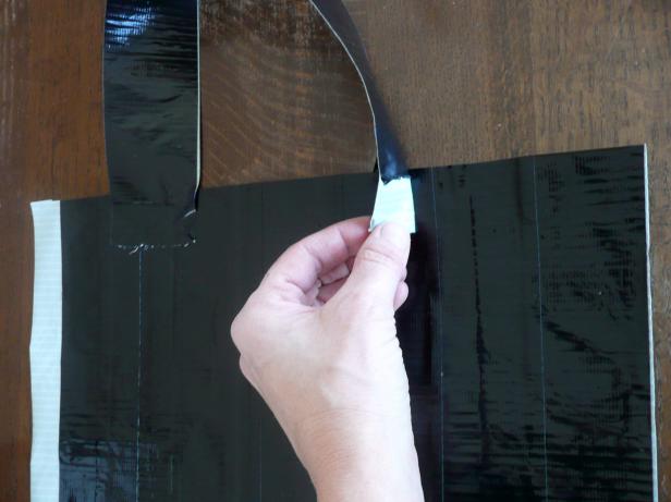Original-Duct-Tape-Wine-Caddy_attaching-handle_s4x3 Original-Duct-Tape-Wine-Caddy_attaching-handle_s4x3