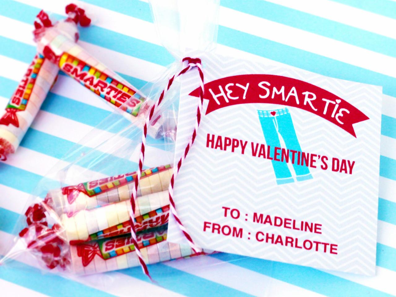 Easy Homemade Valentine's Day Cards | DIY Network Blog: Made + Remade | DIY