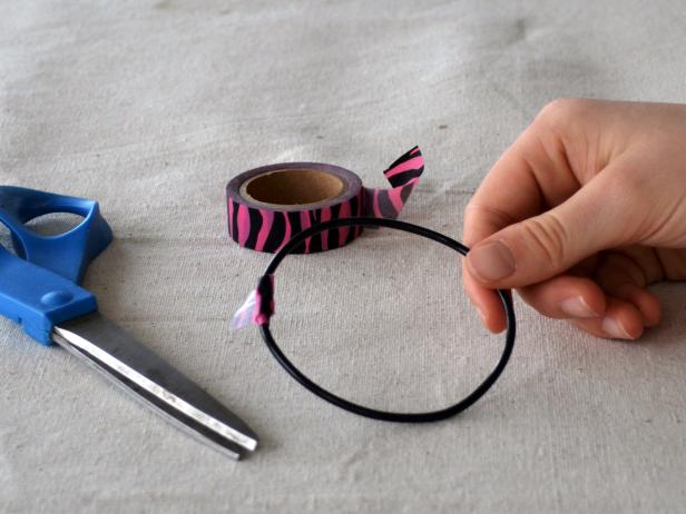Original-duct-tape-bracelets-tape-wire_s4x3 Original-duct-tape-bracelets-tape-wire_s4x3