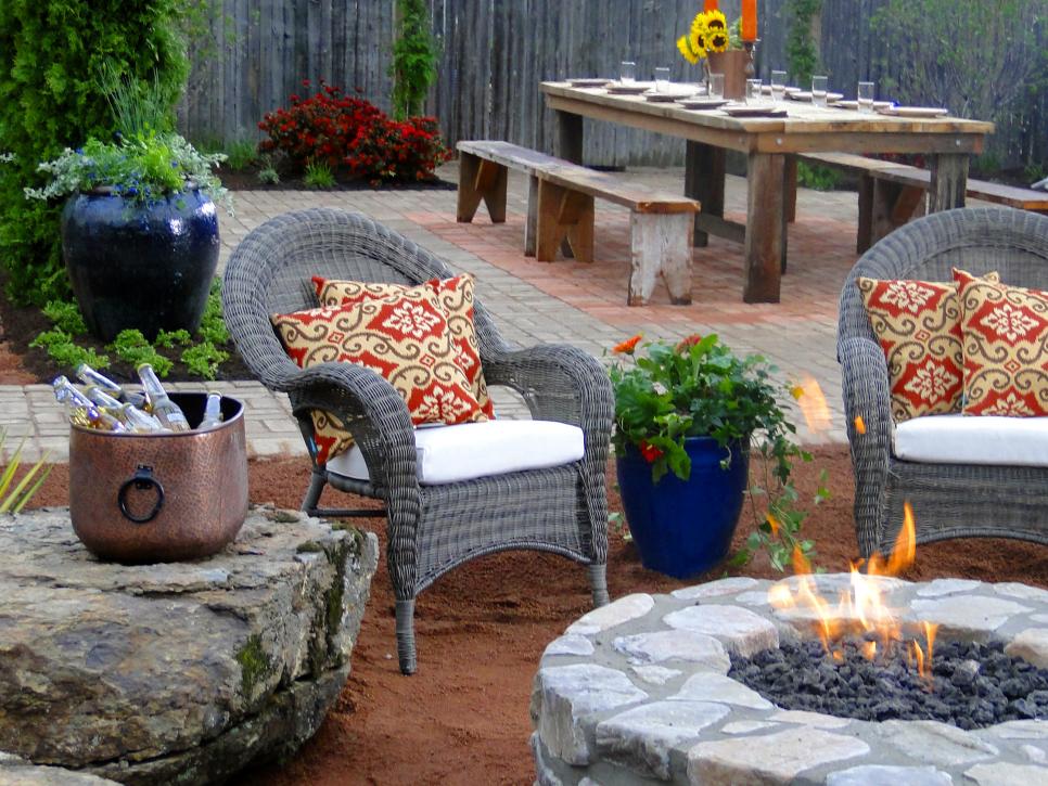 23 Fire Pit Design Ideas | DIY