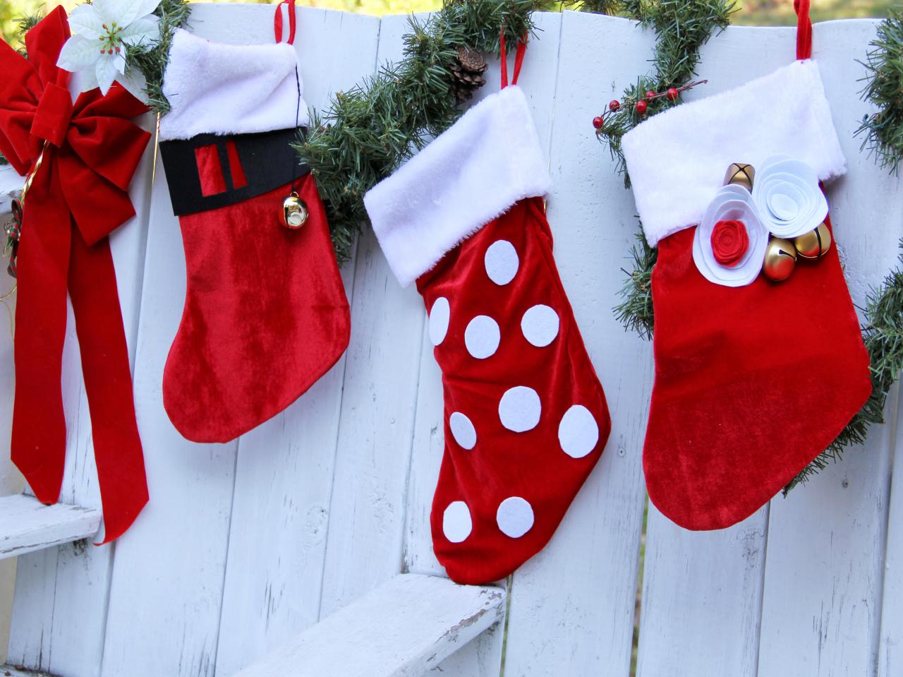 How to Decorate a Christmas Stocking for Kids  how-tos  DIY