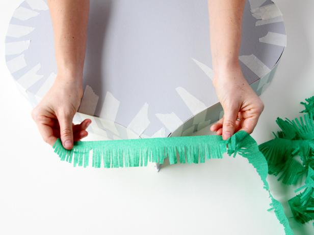 CI-Brittni-Mehlhoff_Fringe-giant-Christmas-ornament-step11_h CI-Brittni-Mehlhoff_Fringe-giant-Christmas-ornament-step11_h