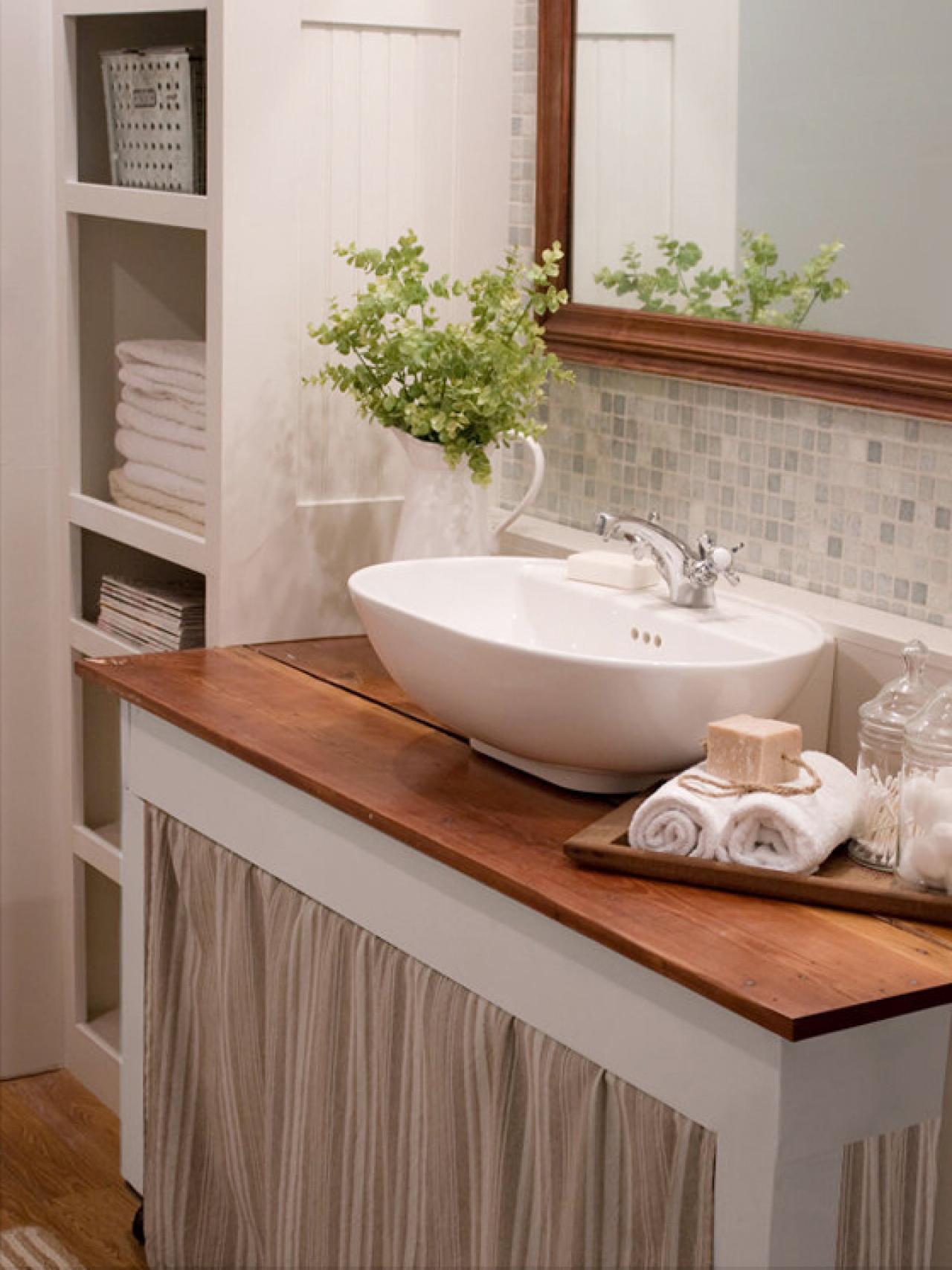 Small Bathroom Decorating Ideas HGTV