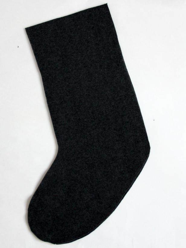 CI-Jess-Abbott_Fleece-Christmas-Stocking-cut-fabric-step1_v CI-Jess-Abbott_Fleece-Christmas-Stocking-cut-fabric-step1_v