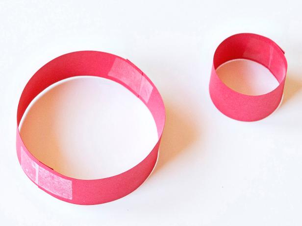 CI-Jessica-Downey-straw-airplane-cardstock-taped-in-circles_s4x3 CI-Jessica-Downey-straw-airplane-cardstock-taped-in-circles_s4x3