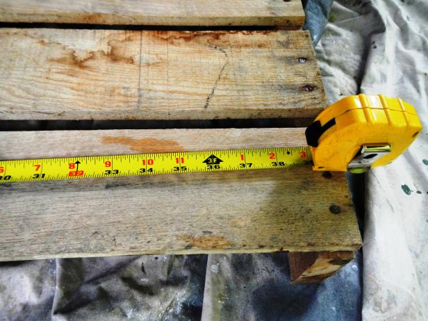 Original_raised-bed-measure-pallet_s4x3 Original_raised-bed-measure-pallet_s4x3