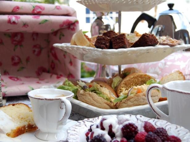 TS-144274953_afternoon-tea_4x3 TS-144274953_afternoon-tea_4x3