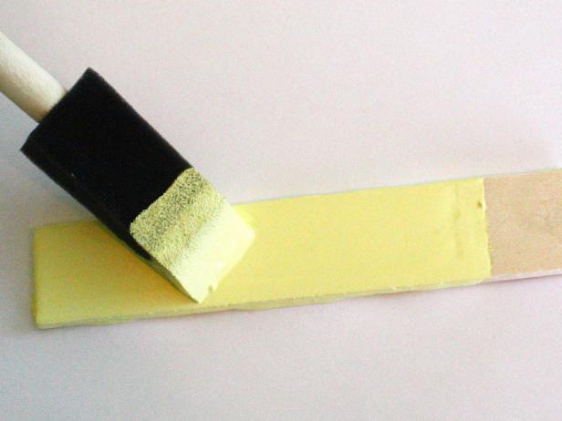 CI-Tiffany-Threadgould_paint-can-herb-planters-paint-the-stick_s3x4 CI-Tiffany-Threadgould_paint-can-herb-planters-paint-the-stick_s3x4