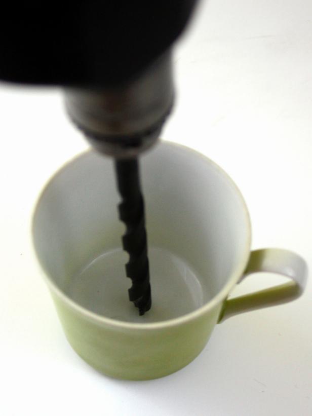 CI-Tiffany-Threadgould_teacup-flowerpot-step1_s3x4 CI-Tiffany-Threadgould_teacup-flowerpot-step1_s3x4