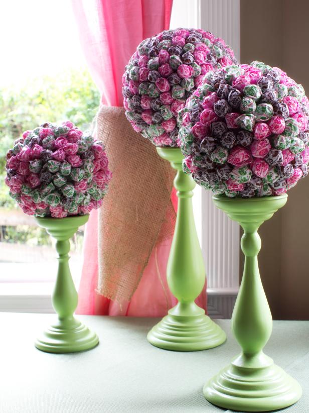 Original-brunch-wedding-shower_lollipop-topiaries_3x4 Original-brunch-wedding-shower_lollipop-topiaries_3x4