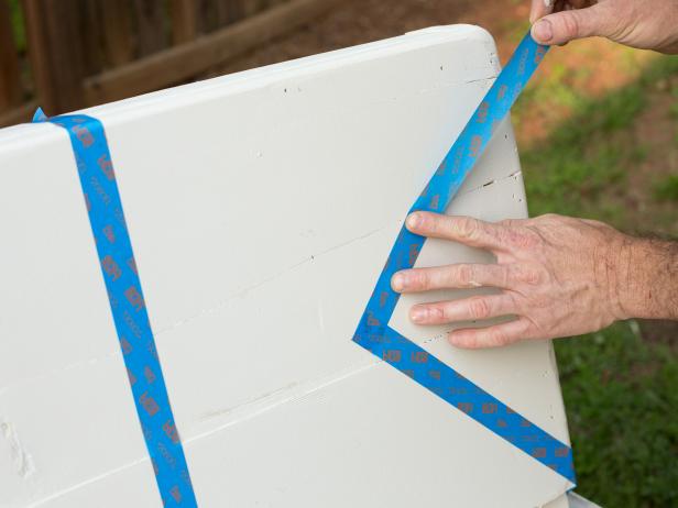 Original-Nautical-Bench_taping-bench1_4x3 Original-Nautical-Bench_taping-bench1_4x3