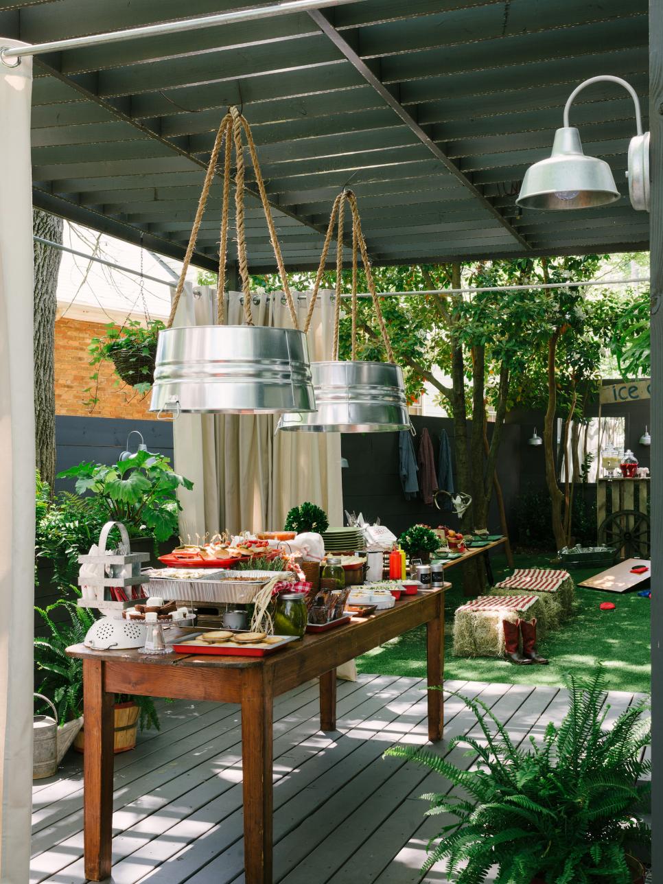 How To Host A Backyard Barbecue Wedding Shower DIY