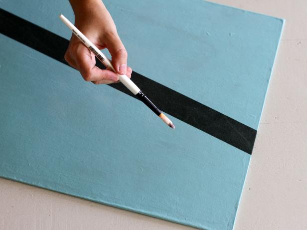 CI-Brittni-Mehloff-chalkboard-placemat-top-coat-mod-podge-step12_h CI-Brittni-Mehloff-chalkboard-placemat-top-coat-mod-podge-step12_h