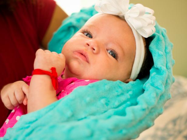 Original_Blue-Baby-Blanket-With-Baby_h Original_Blue-Baby-Blanket-With-Baby_h