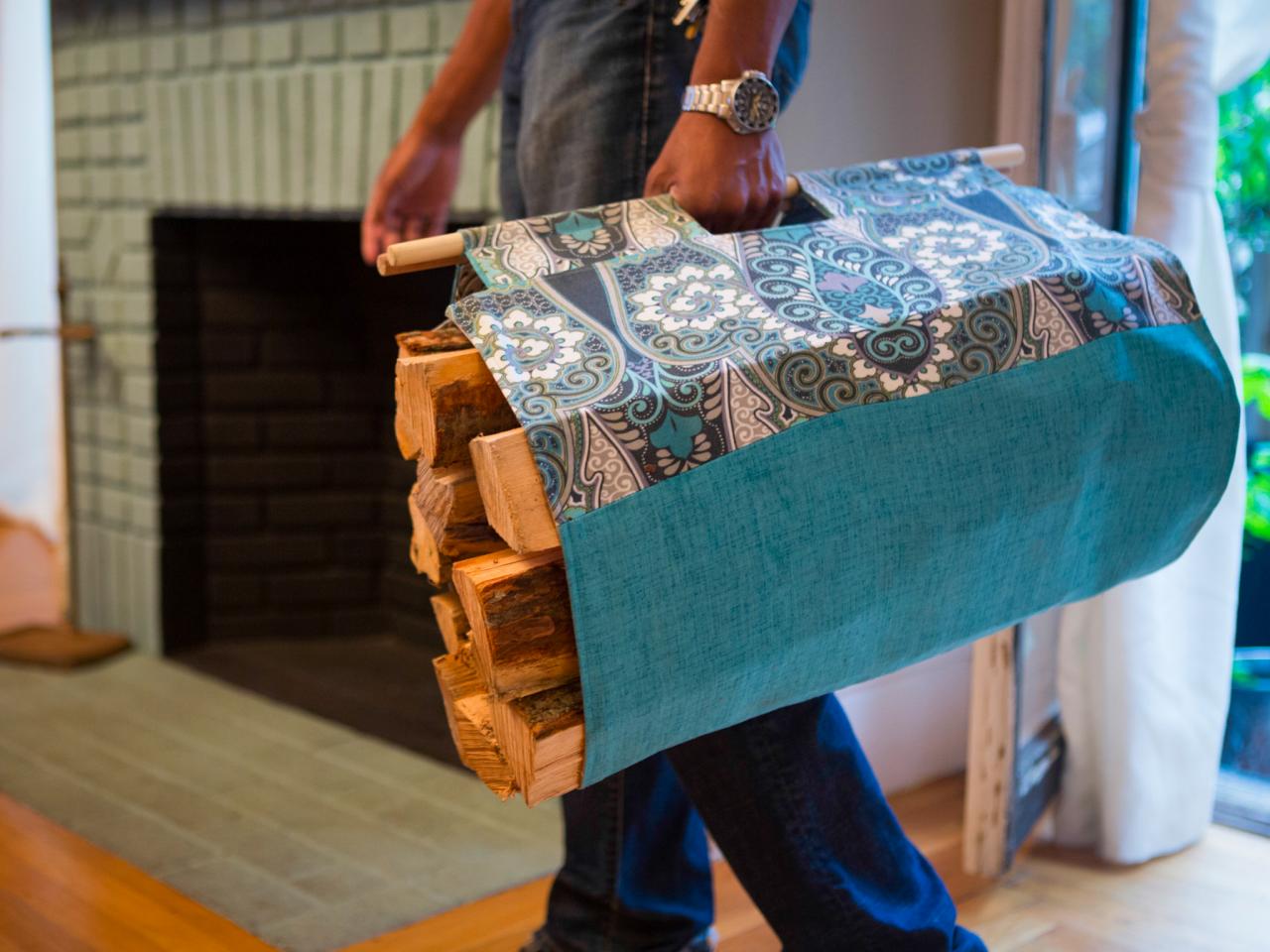 Original_Log-Lugger-being-carried_h.jpg.rend.hgtvcom.1280.960.jpeg