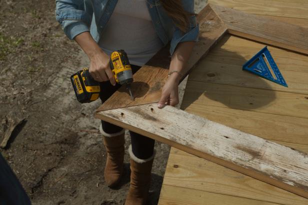 BC13_Reclaimed-Table_DBLG701_5820 BC13_Reclaimed-Table_DBLG701_5820
