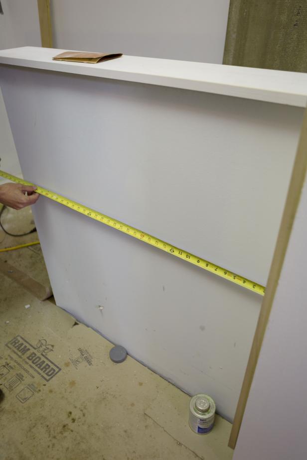 BC13_Burlap-Wainscot_DBLG703_4563 BC13_Burlap-Wainscot_DBLG703_4563