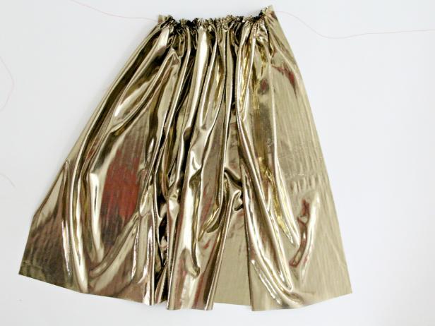Super Hero Costume Pull Basting Stitch on Top of Cape