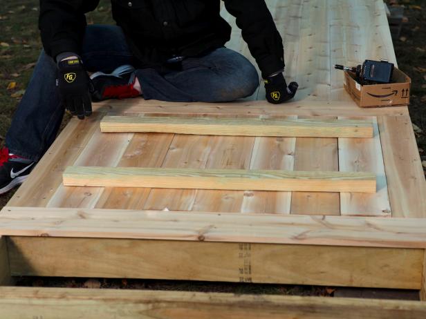 STEP 5: Assemble storage hatch lid