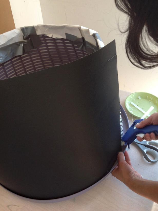 CI-ManviDrona_Hot-Chocolate-Halloween-Costume-wrapping-basket1_v CI-ManviDrona_Hot-Chocolate-Halloween-Costume-wrapping-basket1_v