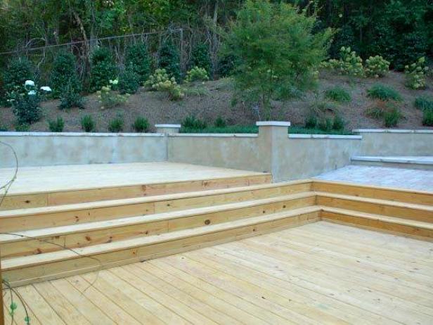 CI-June-Mays_Backyard-deck-with-steps_h CI-June-Mays_Backyard-deck-with-steps_h