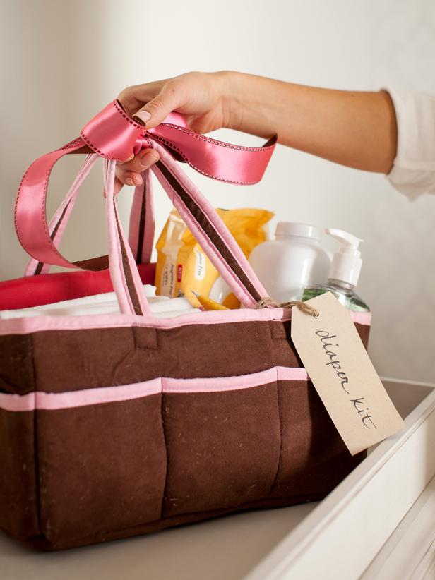How to Make a Diaper Changing Kit for a Baby Shower Gift howtos DIY