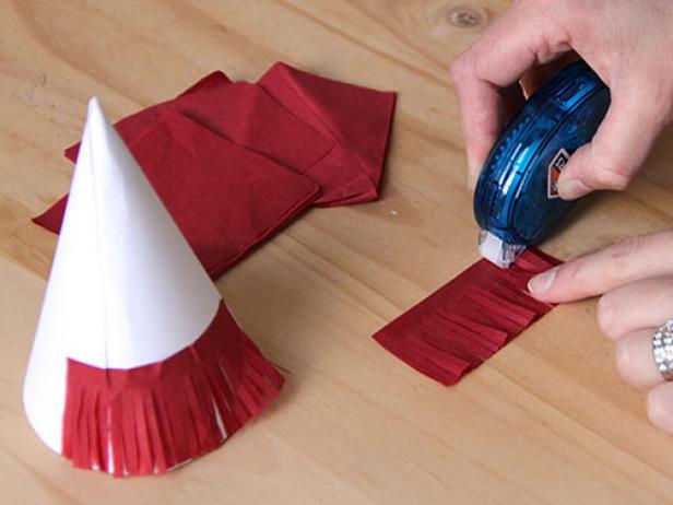 CI-Ellen-Foord_Christmas-Tree-Paper-Cone-Step10_h CI-Ellen-Foord_Christmas-Tree-Paper-Cone-Step10_h