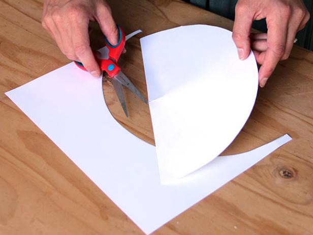 CI-Ellen-Foord_Christmas-Tree-Paper-Cone-Step4_h CI-Ellen-Foord_Christmas-Tree-Paper-Cone-Step4_h