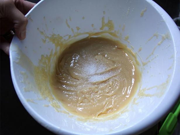 CI-Ellen-Foord_Dulce-De-Leche-Spoons-step2_h CI-Ellen-Foord_Dulce-De-Leche-Spoons-step2_h
