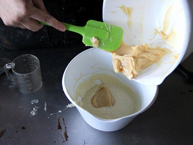 CI-Ellen-Foord_Dulce-De-Leche-Spoons-step4_h CI-Ellen-Foord_Dulce-De-Leche-Spoons-step4_h