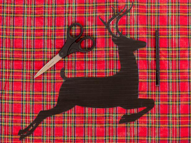 CI_TomKat_Christmas-reindeer-plaid-artwork-step2_h CI_TomKat_Christmas-reindeer-plaid-artwork-step2_h