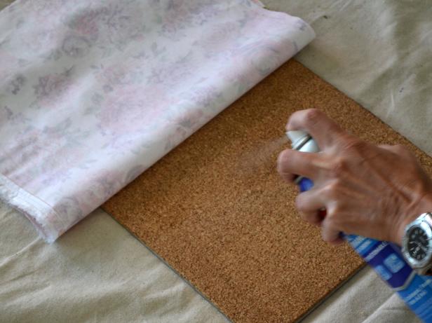 Original-Joanne-Palmisano_Fabric-Cork-Message-Board-step8_h Original-Joanne-Palmisano_Fabric-Cork-Message-Board-step8_h