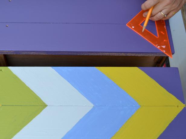 Original-Joanne-Palmisano_Chevron-painted-dresser-step6_h Original-Joanne-Palmisano_Chevron-painted-dresser-step6_h