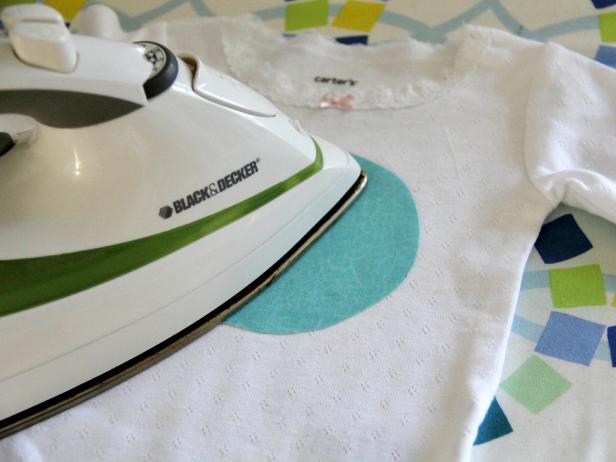 CI-Jess-Abbott_Month-Baby-Onesie-iron-on-circle12_h CI-Jess-Abbott_Month-Baby-Onesie-iron-on-circle12_h