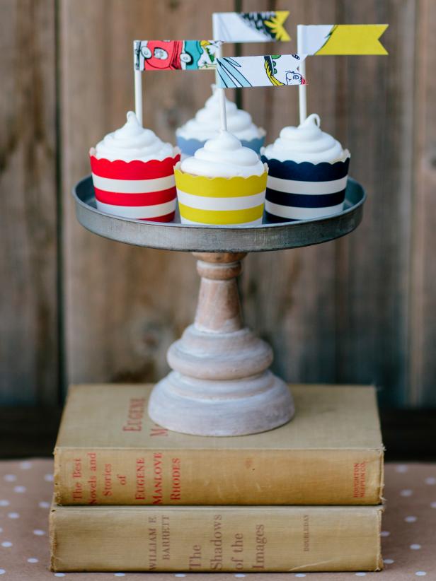 CI-Rennai-Hoefer_Library-shower-cupcakes-on-books_v CI-Rennai-Hoefer_Library-shower-cupcakes-on-books_v