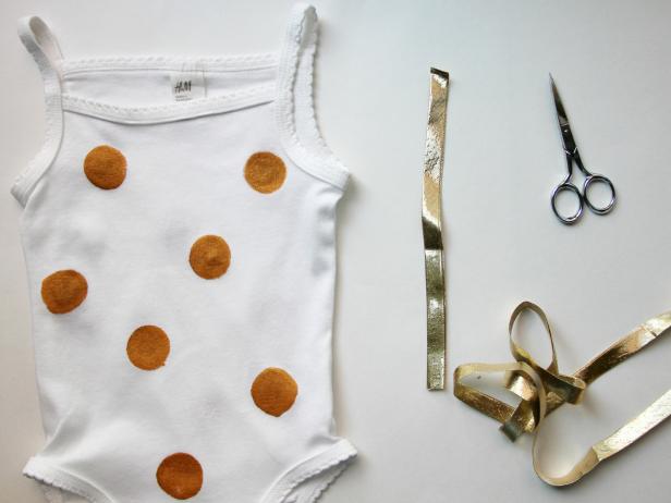 CI-Jess-Abbott_Gold-polka-dot-onesies-ribbon-for-bow_h CI-Jess-Abbott_Gold-polka-dot-onesies-ribbon-for-bow_h