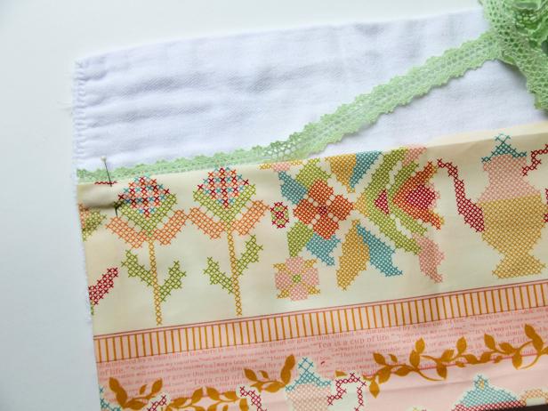 CI-Jess-Abbott_Embellished-burp-cloths-pin-lace10_h CI-Jess-Abbott_Embellished-burp-cloths-pin-lace10_h
