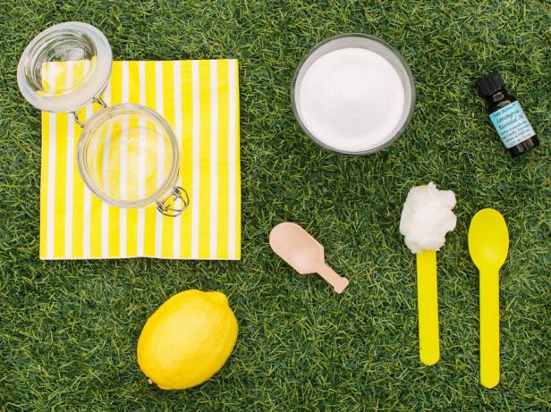 CI-Rennai-Hoefer_lemon-sugar-scrub-tools-materials_h CI-Rennai-Hoefer_lemon-sugar-scrub-tools-materials_h