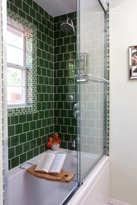 13 Ways to Decorate With Forest Green | HGTV