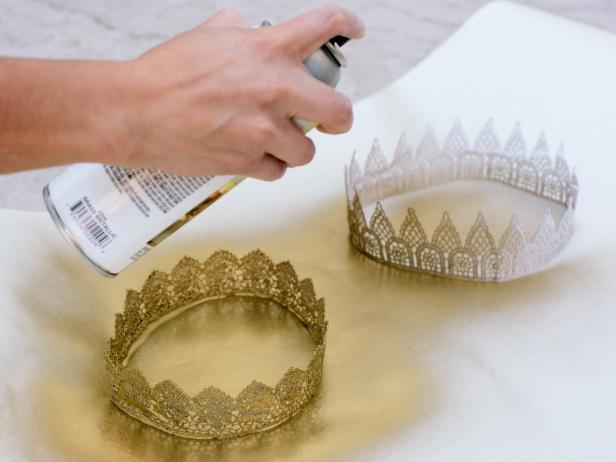 CI-Michelle-Kim_crown-paint3_h CI-Michelle-Kim_crown-paint3_h