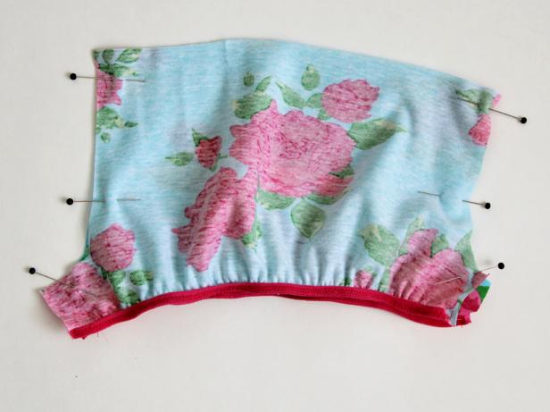 CI-Jess-Abbott_Baby-Bloomers-pin-both-pieces-together11_h CI-Jess-Abbott_Baby-Bloomers-pin-both-pieces-together11_h