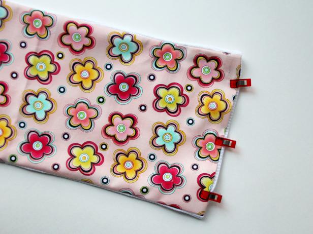 CI-Jess-Abbott_burp-cloths-fold-under-raw-edge9_h CI-Jess-Abbott_burp-cloths-fold-under-raw-edge9_h